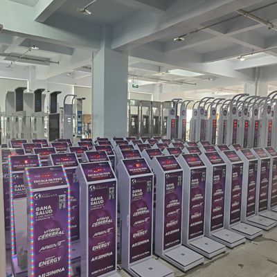 ユーザーに優しいコイン操作の荷物重量スケール プリンタ付き 総サイズ 33*55*100cm