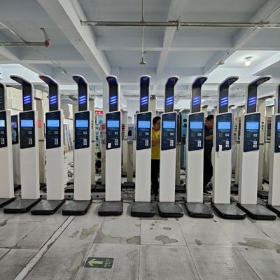 N.W 43kg BMI分析器 高さ測定範囲 0-210cm の健康チェックアップキオスク