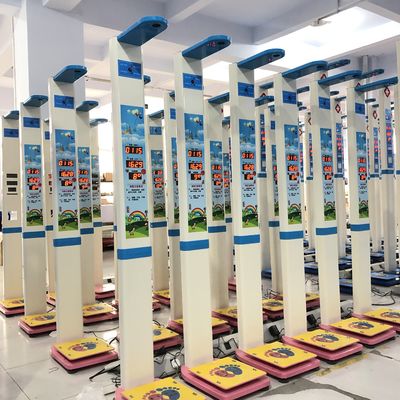 病院における高さと体重の正確なモニタリングのための高度な児童椅子スケール
