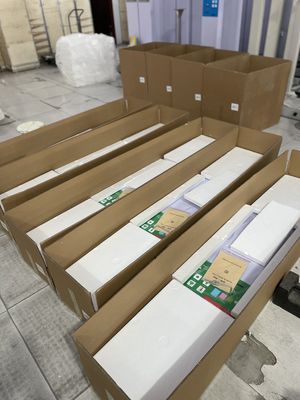カスタマイズされたカラーLEDディスプレイ コイン操作 薬局用体重高さスケール